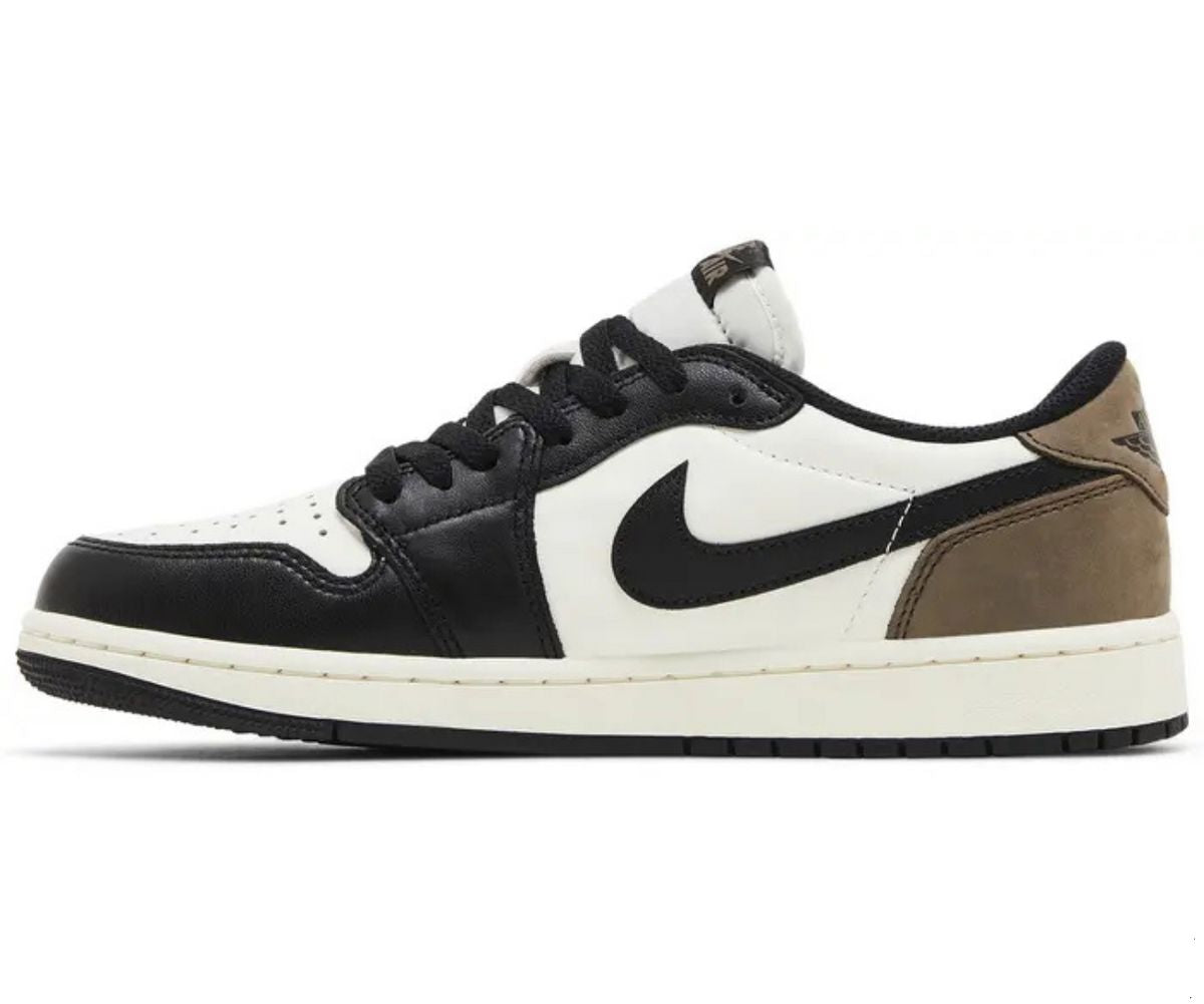 Tênis Nike Jordan 1 Retro Low OG Mocha Tênis Nike Jordan 1 Retro Low OG Mocha Dm Stores 34