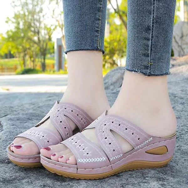 Sandália Ortopédica Feminina de Couro Antiderrapante Calçados (Sandália Feminina 27) Dm Stores 